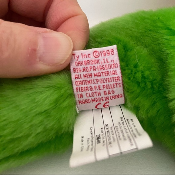 Smoochie the Frog Ty Plush Beanie Buddy - Picture 4 of 7